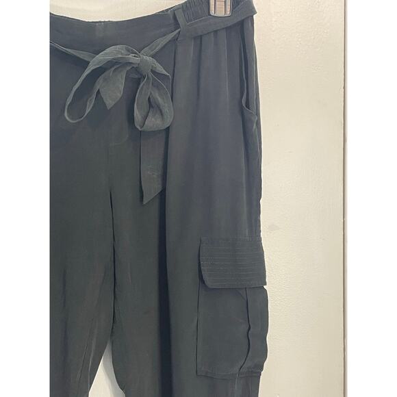 Joie Silk Cargo Joggers Small Black Belted Whimsygoth Officecore Athleisure - Picture 2 of 7